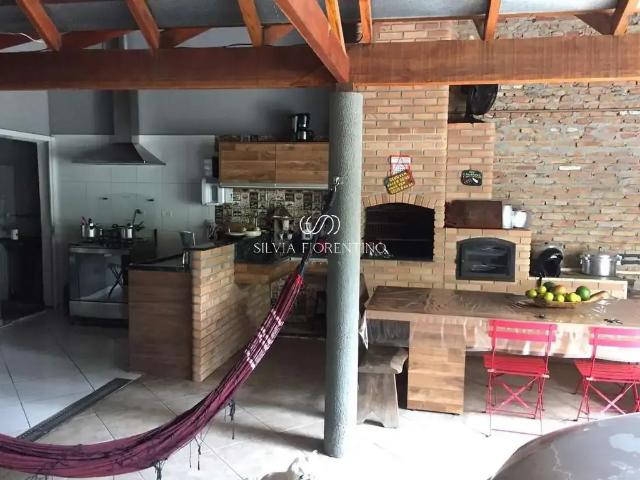 Casa venda em Região Imediata de Taubaté-Pindamonhangaba, Região Metropolitana do Vale do Paraíba e Litoral Norte