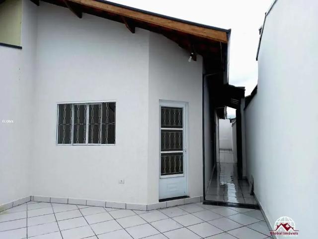 Casa venda em Região Imediata de Taubaté-Pindamonhangaba, Região Metropolitana do Vale do Paraíba e Litoral Norte