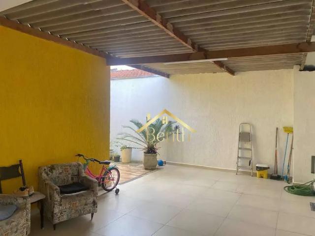 Casa venda em Região Imediata de Taubaté-Pindamonhangaba, Região Metropolitana do Vale do Paraíba e Litoral Norte