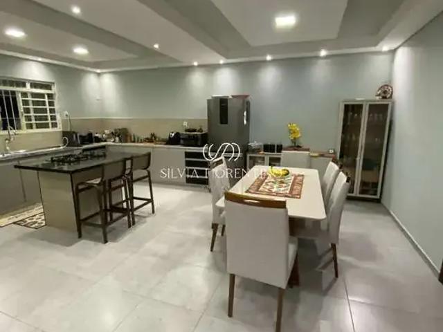 Casa venda em Região Imediata de Taubaté-Pindamonhangaba, Região Metropolitana do Vale do Paraíba e Litoral Norte