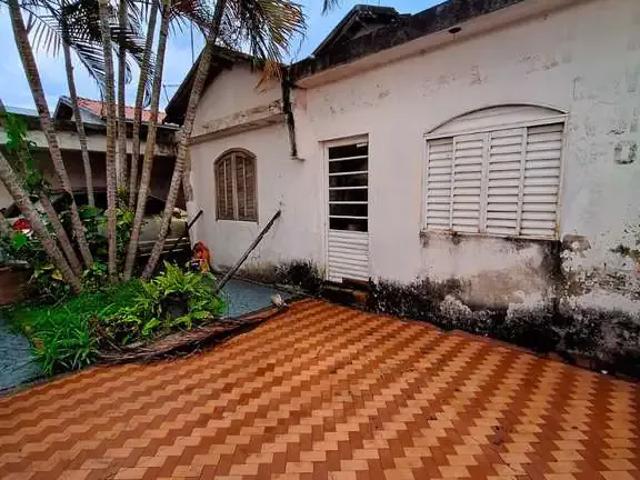 Casa venda em Região Imediata de Taubaté-Pindamonhangaba, Região Metropolitana do Vale do Paraíba e Litoral Norte