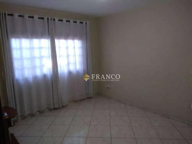 Casa venda em Região Imediata de Taubaté-Pindamonhangaba, Região Metropolitana do Vale do Paraíba e Litoral Norte
