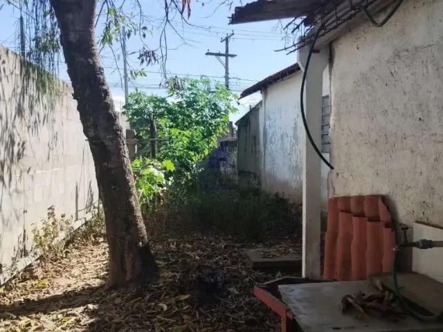 Casa venda em Região Imediata de Taubaté-Pindamonhangaba, Região Metropolitana do Vale do Paraíba e Litoral Norte