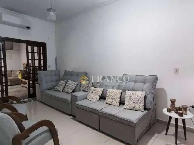Casa venda em Região Imediata de Taubaté-Pindamonhangaba, Região Metropolitana do Vale do Paraíba e Litoral Norte