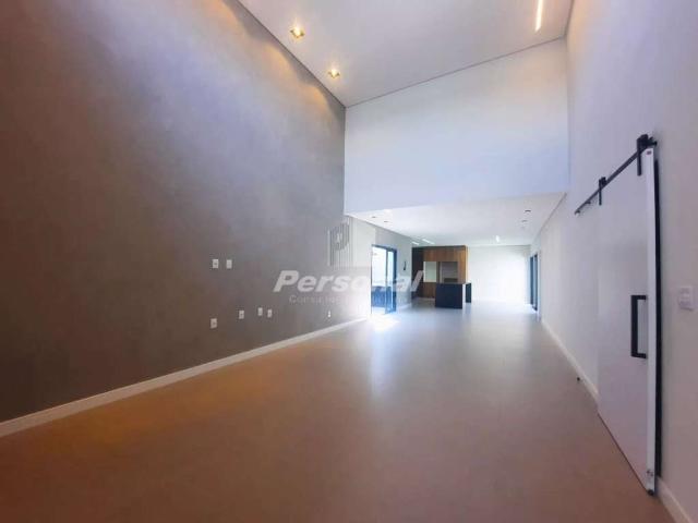 Casa venda em Região Imediata de Taubaté-Pindamonhangaba, Região Metropolitana do Vale do Paraíba e Litoral Norte