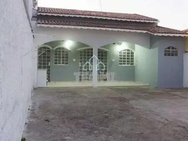Casa venda em Região Imediata de Taubaté-Pindamonhangaba, Região Metropolitana do Vale do Paraíba e Litoral Norte