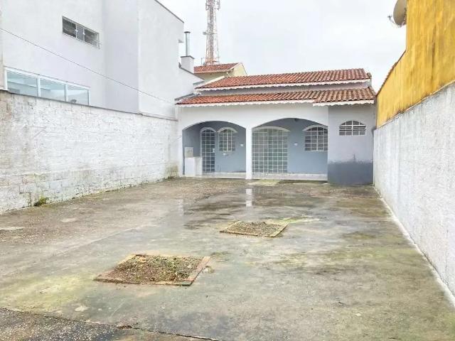 Casa venda em Região Imediata de Taubaté-Pindamonhangaba, Região Metropolitana do Vale do Paraíba e Litoral Norte