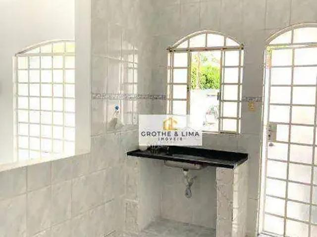 Casa venda em Região Imediata de Taubaté-Pindamonhangaba, Região Metropolitana do Vale do Paraíba e Litoral Norte