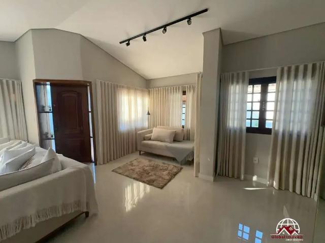 Casa venda em Região Imediata de Taubaté-Pindamonhangaba, Região Metropolitana do Vale do Paraíba e Litoral Norte