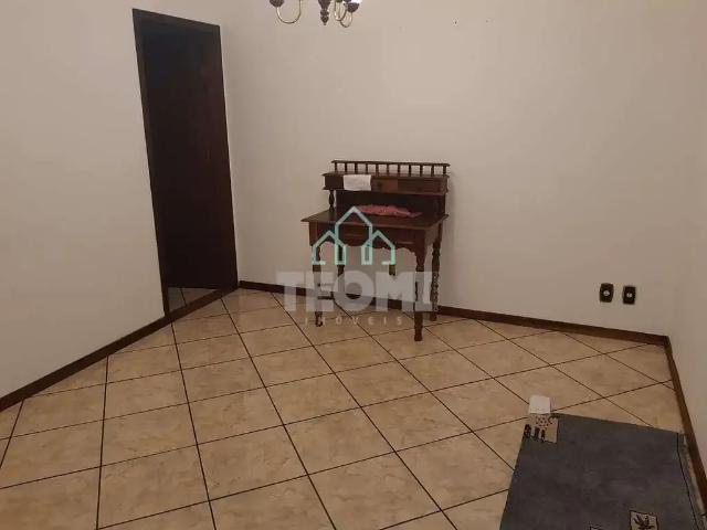 Casa venda em Região Imediata de Taubaté-Pindamonhangaba, Região Metropolitana do Vale do Paraíba e Litoral Norte