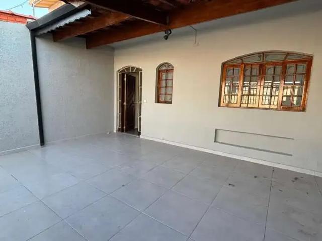 Casa venda em Região Imediata de Taubaté-Pindamonhangaba, Região Metropolitana do Vale do Paraíba e Litoral Norte