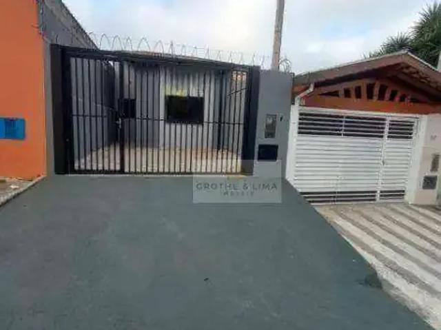 Casa venda em Região Imediata de Taubaté-Pindamonhangaba, Região Metropolitana do Vale do Paraíba e Litoral Norte