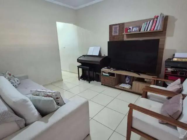 Casa venda em Região Imediata de Taubaté-Pindamonhangaba, Região Metropolitana do Vale do Paraíba e Litoral Norte