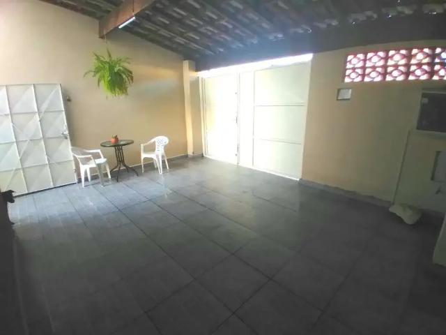 Casa venda em Região Imediata de Taubaté-Pindamonhangaba, Região Metropolitana do Vale do Paraíba e Litoral Norte