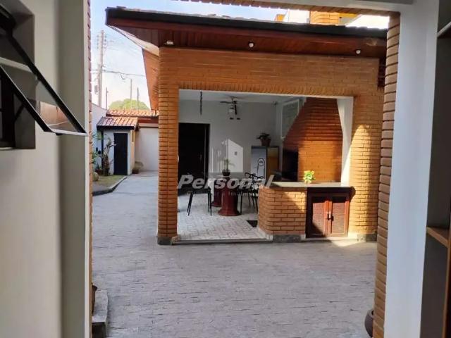 Casa venda em Região Imediata de Taubaté-Pindamonhangaba, Região Metropolitana do Vale do Paraíba e Litoral Norte