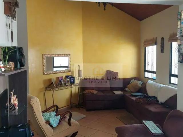 Casa venda em Região Imediata de Taubaté-Pindamonhangaba, Região Metropolitana do Vale do Paraíba e Litoral Norte
