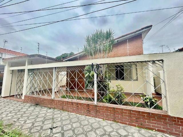 Casa venda em Vila das Graças, Taubaté