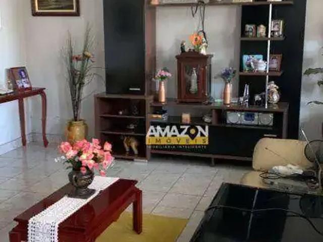 Casa venda em Região Imediata de Taubaté-Pindamonhangaba, Região Metropolitana do Vale do Paraíba e Litoral Norte