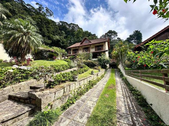 Casa venda em Teresópolis