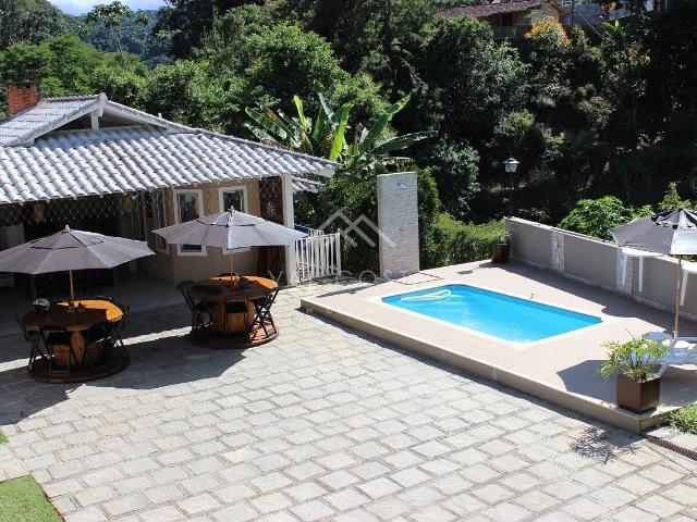Casa venda em Teresópolis
