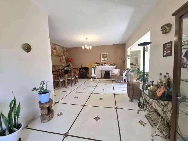 Casa venda em Teresópolis