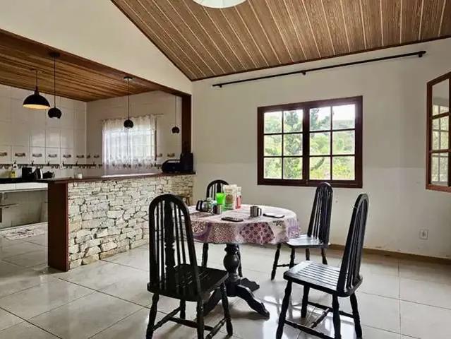 Casa venda em Teresópolis, Região Geográfica Intermediária de Petrópolis