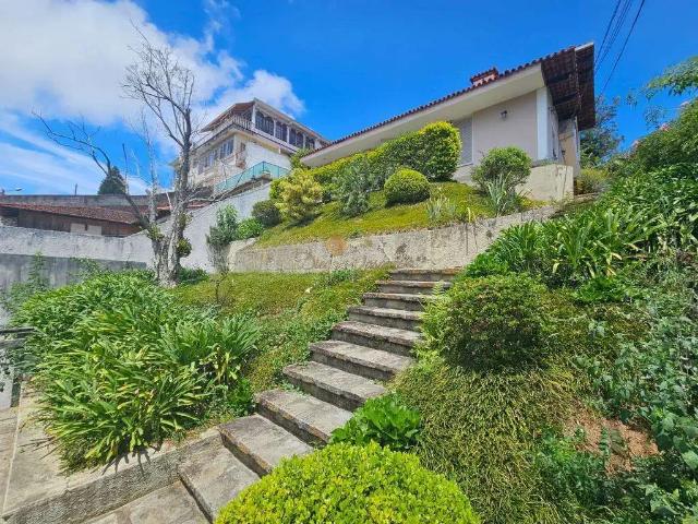 Casa venda em Teresópolis