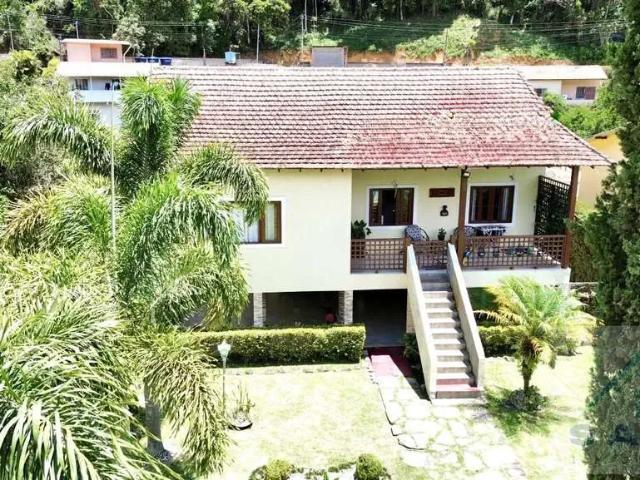Casa venda em Teresópolis, Região Geográfica Intermediária de Petrópolis