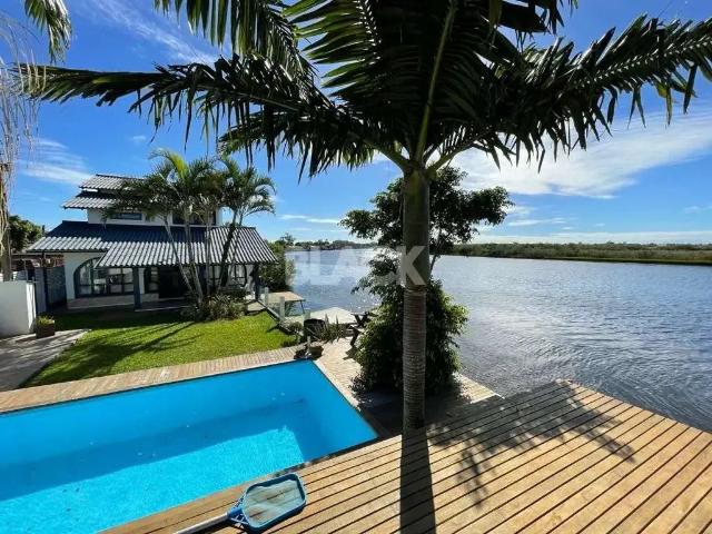 Casa venda em Região Geográfica Imediata de Salinas, Salinas