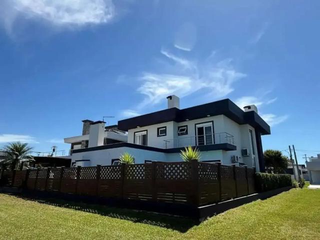 Casa venda em Tramandaí, Região Geográfica Intermediária de Porto Alegre