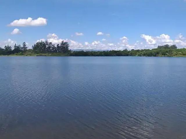 Casa venda em Região Imediata de Taubaté-Pindamonhangaba, Região Metropolitana do Vale do Paraíba e Litoral Norte