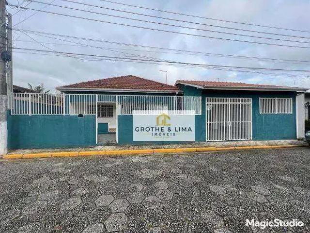Casa venda em Região Imediata de Taubaté-Pindamonhangaba, Região Metropolitana do Vale do Paraíba e Litoral Norte