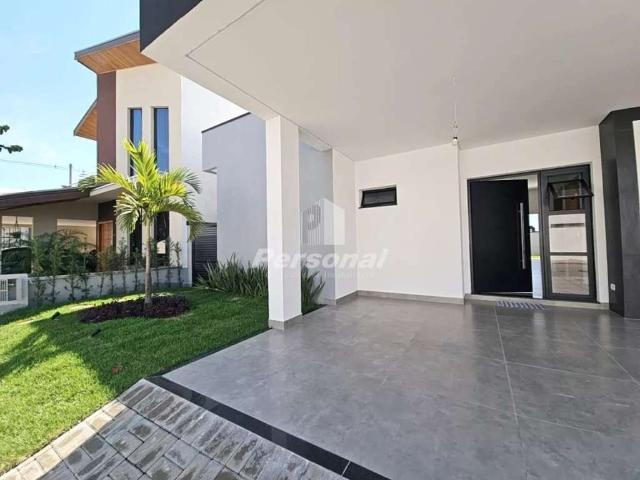 Casa venda em Região Imediata de Taubaté-Pindamonhangaba, Região Metropolitana do Vale do Paraíba e Litoral Norte