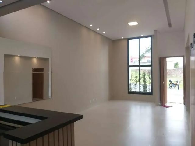 Casa venda em Região Imediata de Taubaté-Pindamonhangaba, Região Metropolitana do Vale do Paraíba e Litoral Norte