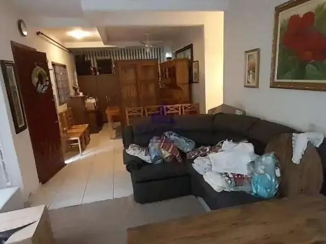 Casa venda em Região Imediata de Taubaté-Pindamonhangaba, Região Metropolitana do Vale do Paraíba e Litoral Norte
