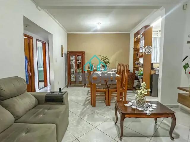 Casa venda em Região Imediata de Taubaté-Pindamonhangaba, Região Metropolitana do Vale do Paraíba e Litoral Norte