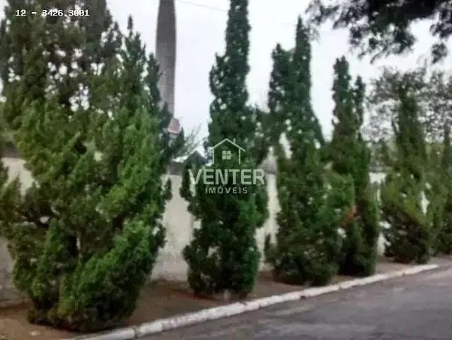 Casa venda em Região Imediata de Taubaté-Pindamonhangaba, Região Metropolitana do Vale do Paraíba e Litoral Norte