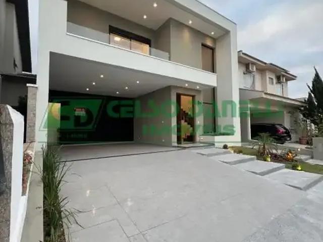 Casa venda em Região Imediata de Taubaté-Pindamonhangaba, Região Metropolitana do Vale do Paraíba e Litoral Norte