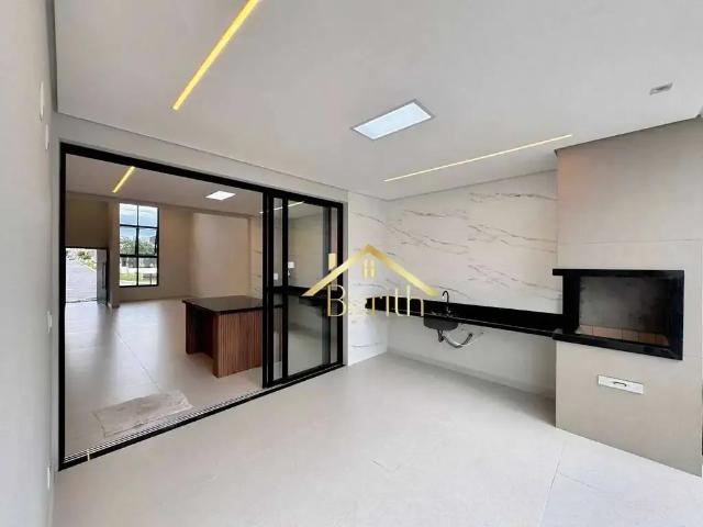Casa venda em Região Imediata de Taubaté-Pindamonhangaba, Região Metropolitana do Vale do Paraíba e Litoral Norte