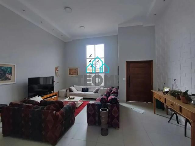 Casa venda em Região Imediata de Taubaté-Pindamonhangaba, Região Metropolitana do Vale do Paraíba e Litoral Norte