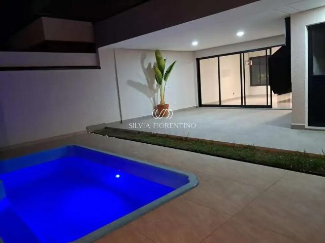 Casa venda em Região Imediata de Taubaté-Pindamonhangaba, Região Metropolitana do Vale do Paraíba e Litoral Norte