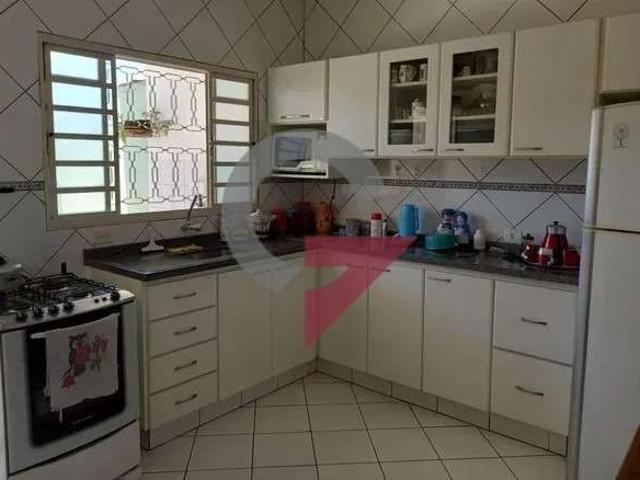 Casa venda em Região Imediata de Taubaté-Pindamonhangaba, Região Metropolitana do Vale do Paraíba e Litoral Norte
