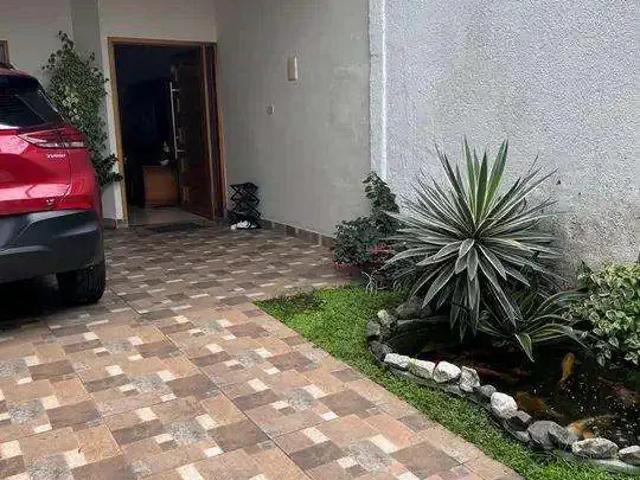 Casa venda em Região Imediata de Taubaté-Pindamonhangaba, Região Metropolitana do Vale do Paraíba e Litoral Norte