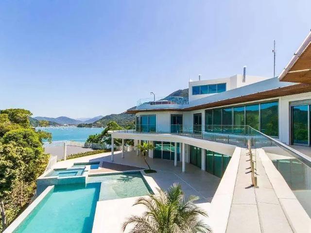 Casa venda em Região Imediata de Caraguatatuba-Ubatuba-São Sebastião, Região Metropolitana do Vale do Paraíba e Litoral Norte