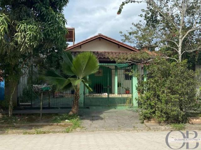 Casa venda em Ubatuba, Região Geográfica Intermediária de São José dos Campos