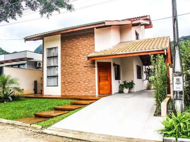 Casa venda em Região Imediata de Caraguatatuba-Ubatuba-São Sebastião, Região Metropolitana do Vale do Paraíba e Litoral Norte