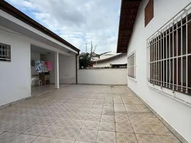Casa venda em Ubatuba, Região Geográfica Intermediária de São José dos Campos