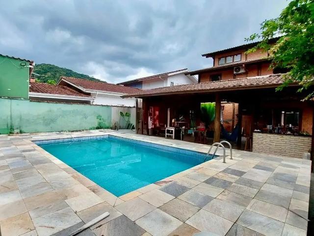 Casa venda em Ubatuba