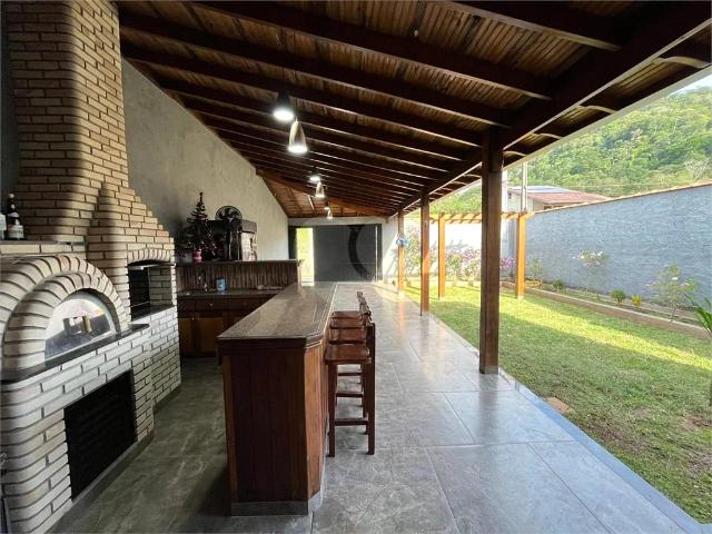 Casa venda em Ubatuba, Região Geográfica Intermediária de São José dos Campos