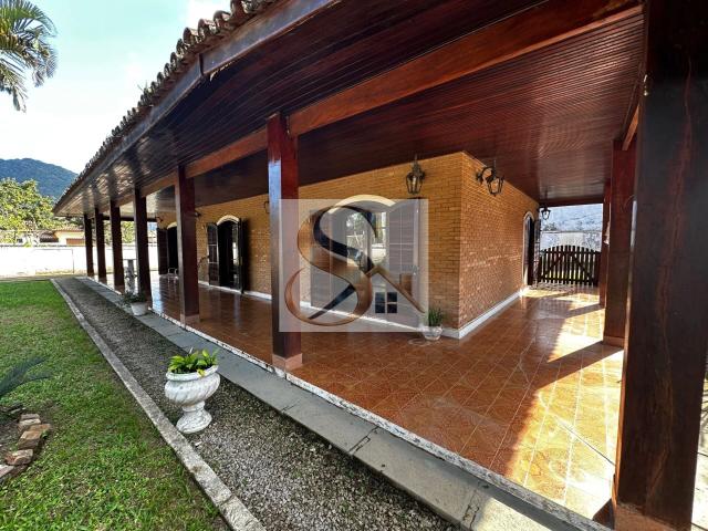 Casa venda em Ubatuba, Região Geográfica Intermediária de São José dos Campos